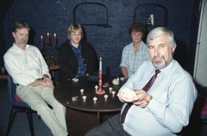 The Scole Experiment and the Seances That Baffled Investigators 43 The Scole Experiment another group image