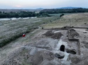 2,600 Year Old Etruscan Tomb site