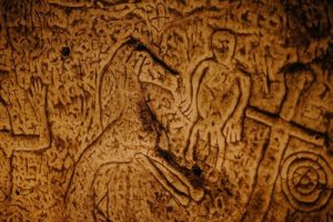 Royston Caves carvings